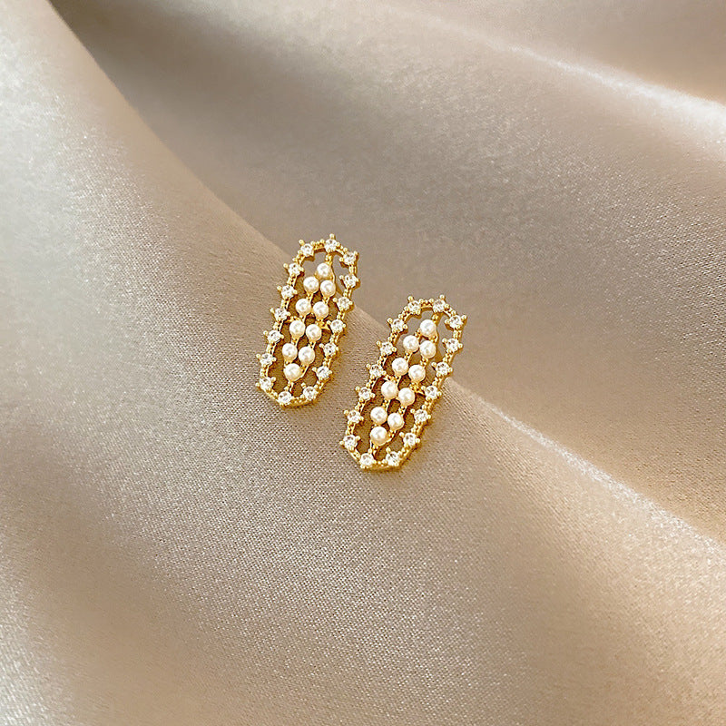 Wholesale S925 silver needle  geometric earrings micro inlaid zircon pearl earrings