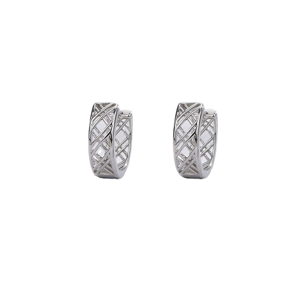 Wholesale S925 Sterling Silver Retro Mesh Pattern Hollow Light Luxury Geometric Earrings