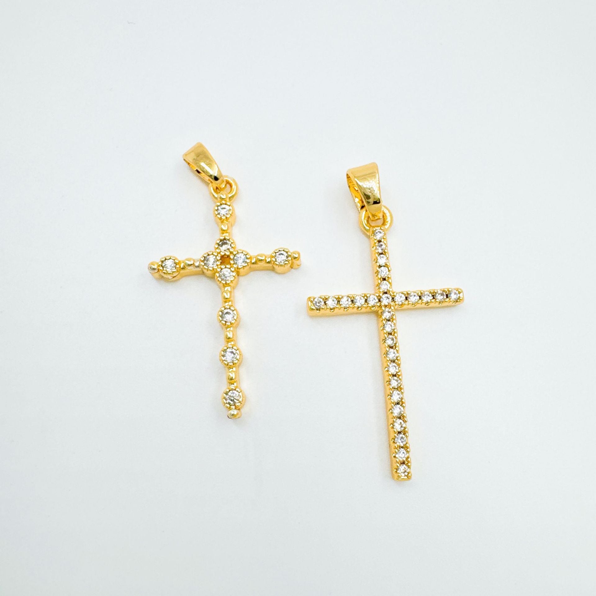 Wholesale Gold Plated Cross Necklace with Zircon Inlay,  Fashion Accessory for Women