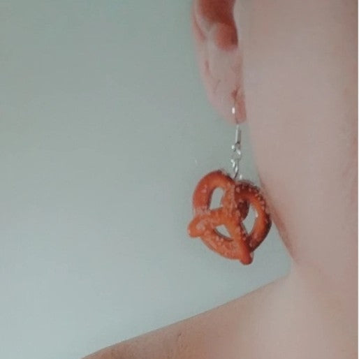 Wholesale flat alkaline bread acrylic earrings