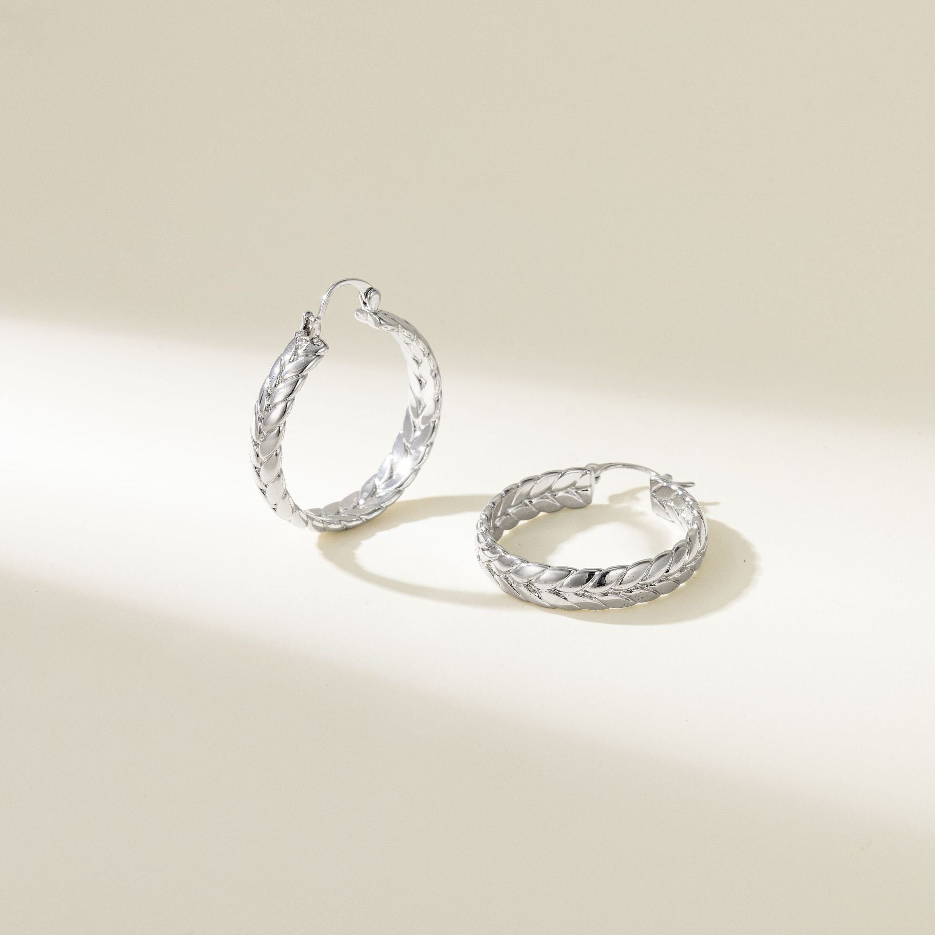 Wholesale  Copper Plated Gold S925 Silver Needle All-Match silver Earrings