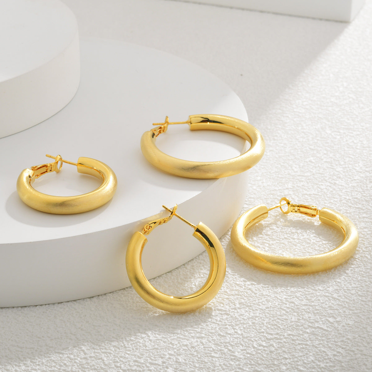 Wholesale Personalized Exaggerated Brushed Earrings Luxury Hoop Earrings