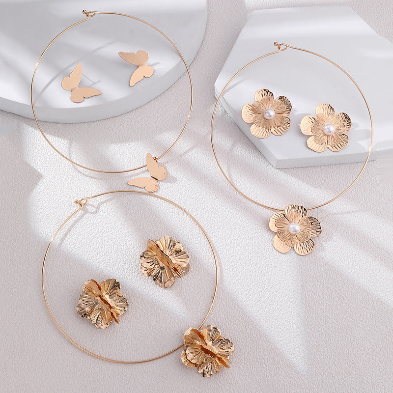 Wholesale  Alloy Flower Pendant Necklace