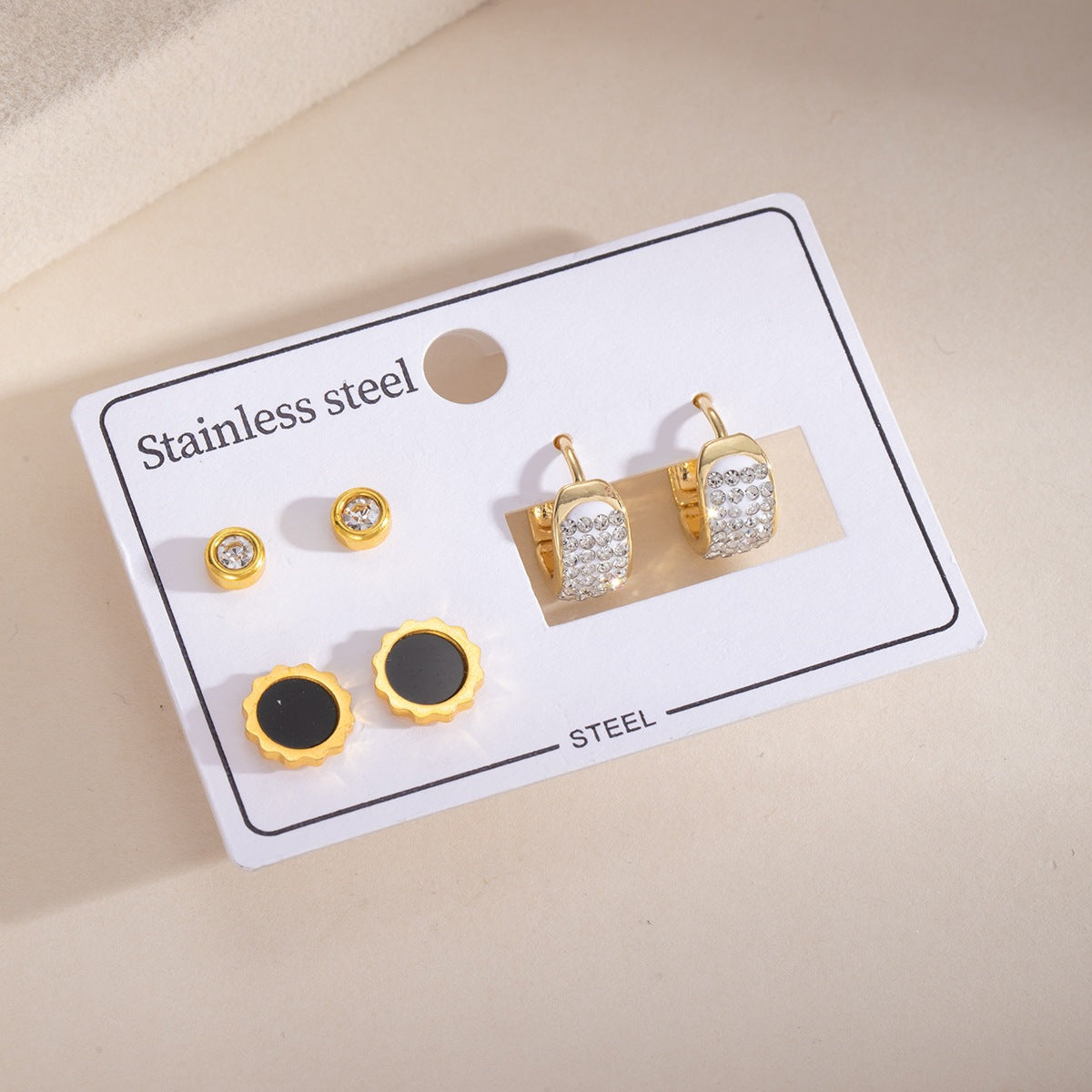 Wholesale Stainless Steel Earrings with Gold Star Rhinestone Red Circle Hoop Party Wear Fashion Accessory