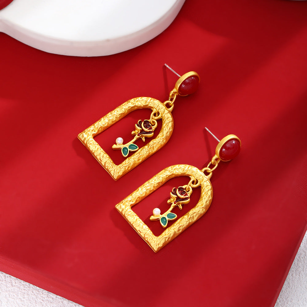 Wholesale Vintage gold flower earrings