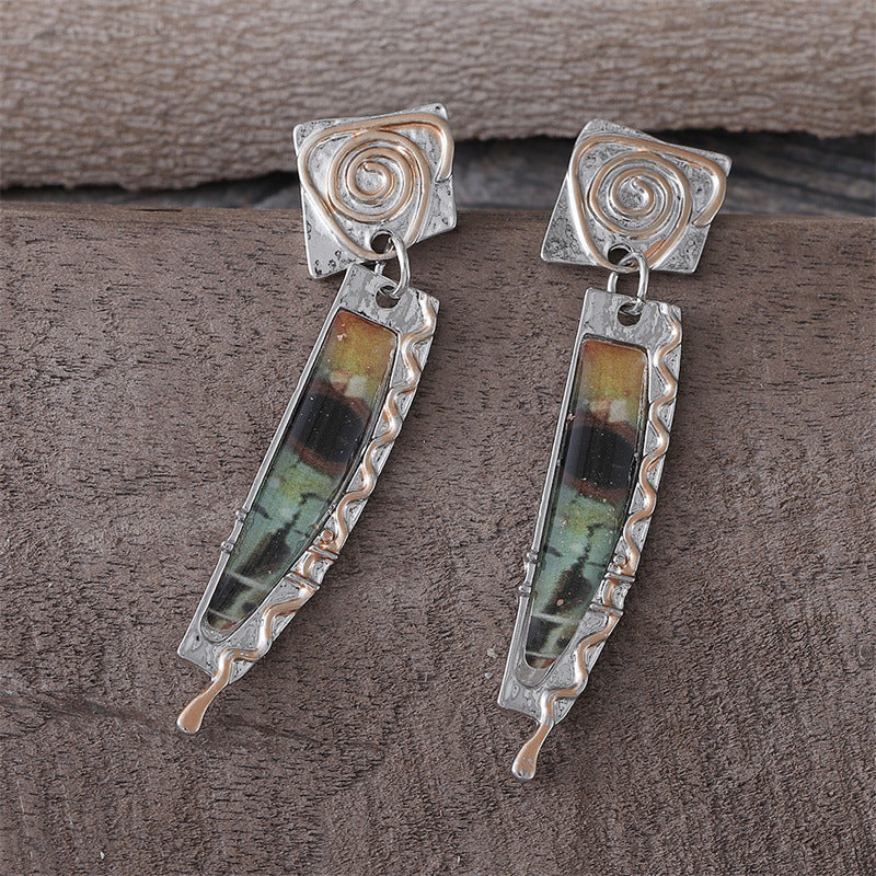 Wholesale Zinc Alloy Ancient Silver Earrings Retro Marble Pattern Snake Motif Party Gift