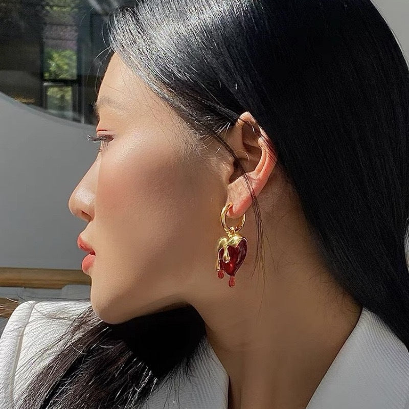 Wholesale exaggerated red heart earrings