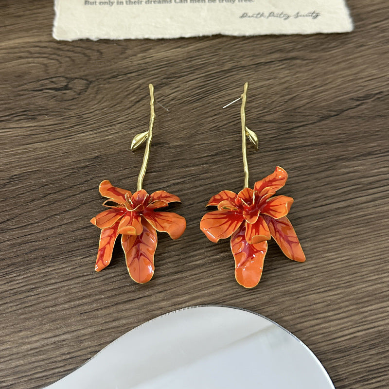 Wholesale  Light Luxury Vintage Metal Oil Drop Flower Trunk Leaf Stem Earrings
