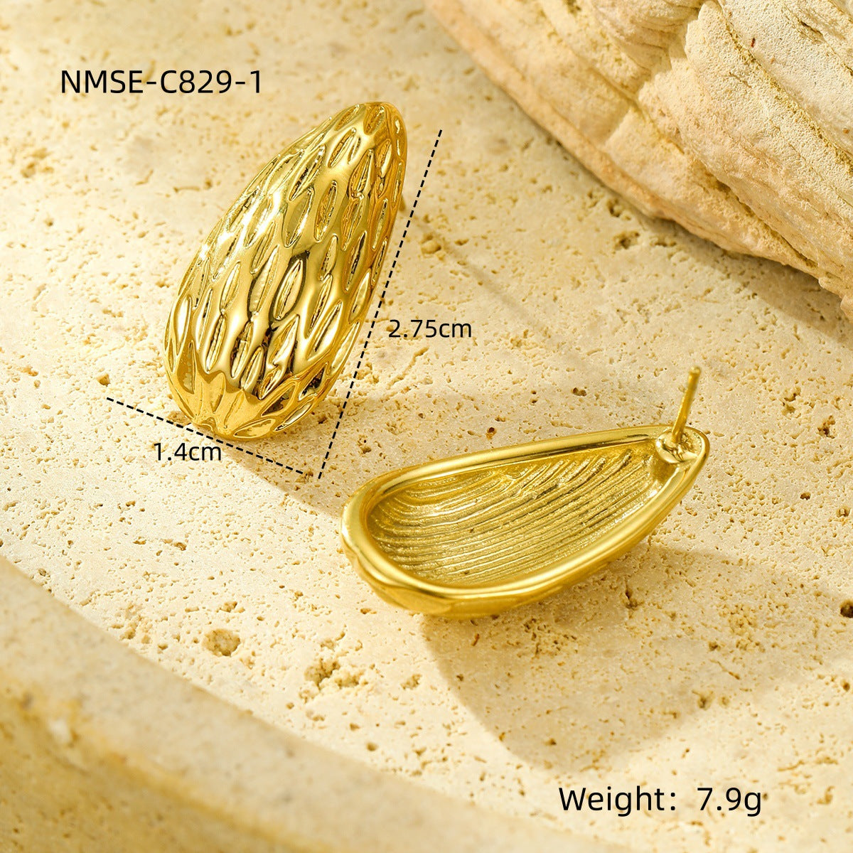 Wholesale  stainless steel retro  hollow 18K gold earrings jewelry