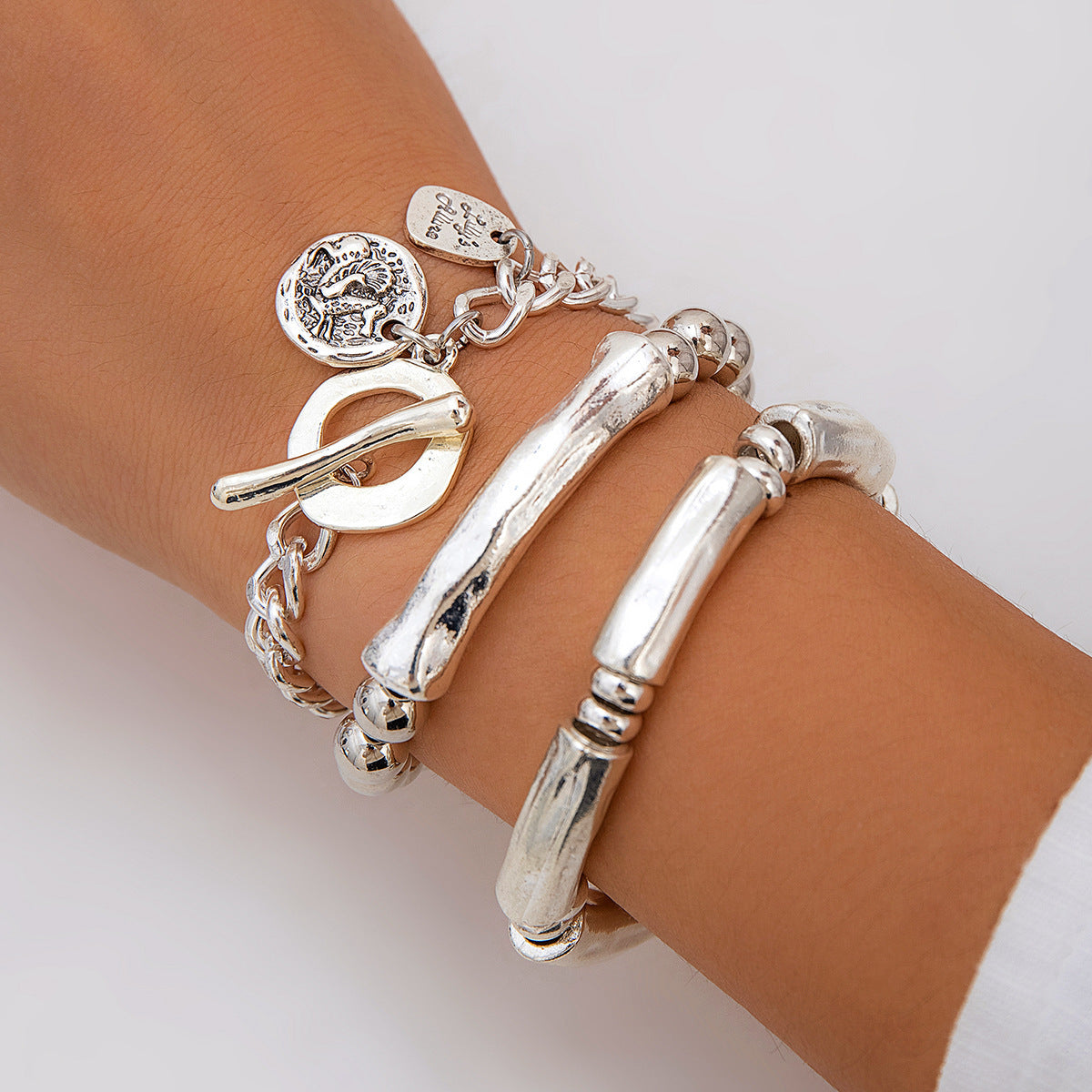 Wholesale Heart Pendant Layered Bracelet Set For Women Copper Electroplated Beaded Chain Bracelets Stylish Jewelry Accessory