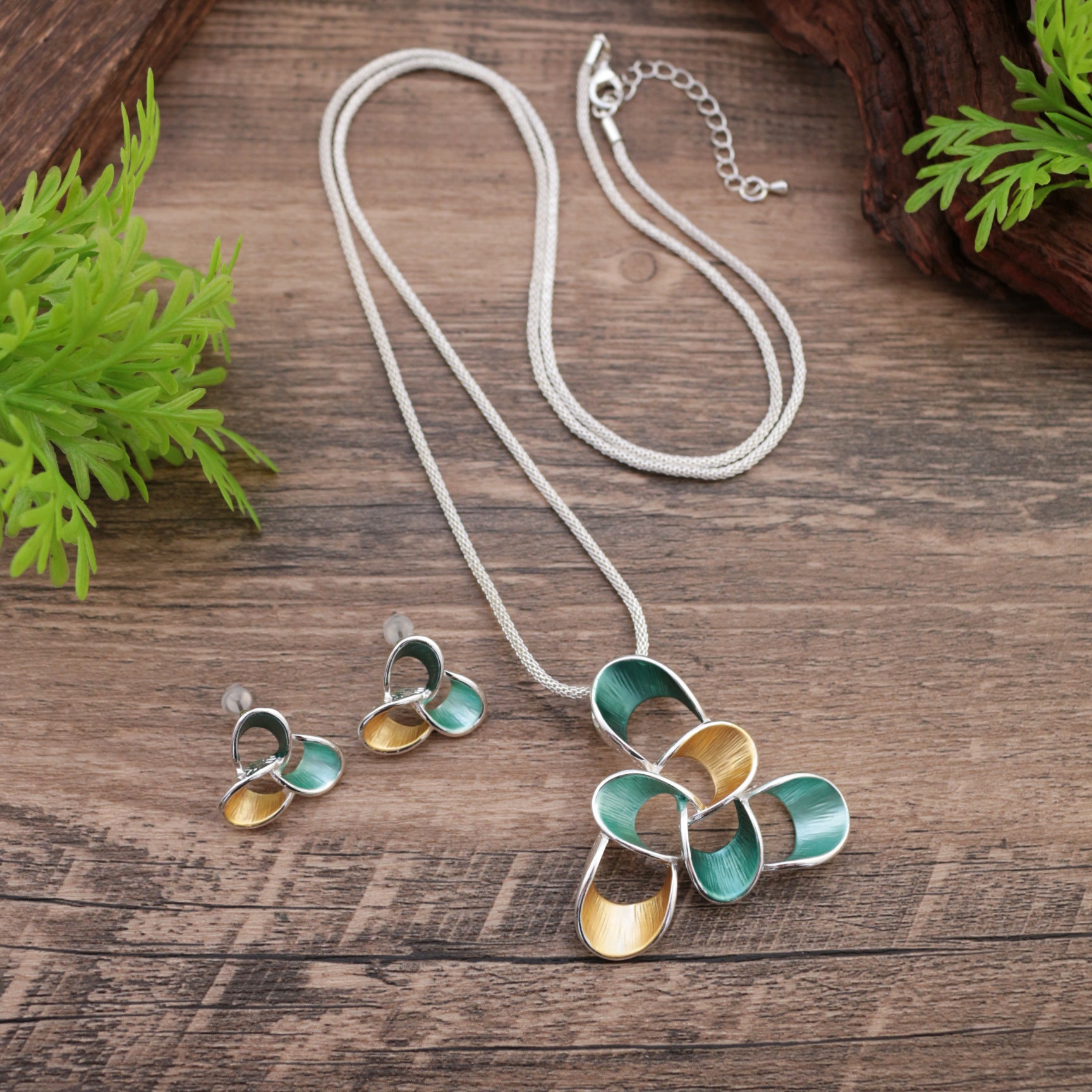 Wholesale  enamel hollow geometric flower stud earrings long pendant suit