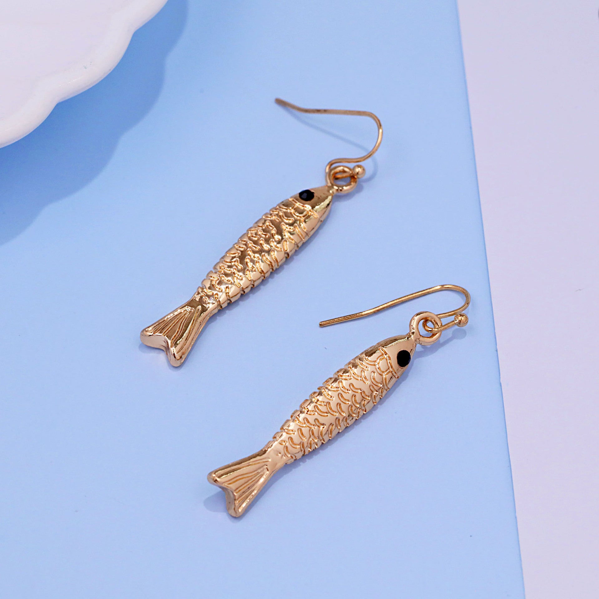 Wholesale  Vintage Bohemian Inlaid Rhinestone Fish Earrings
