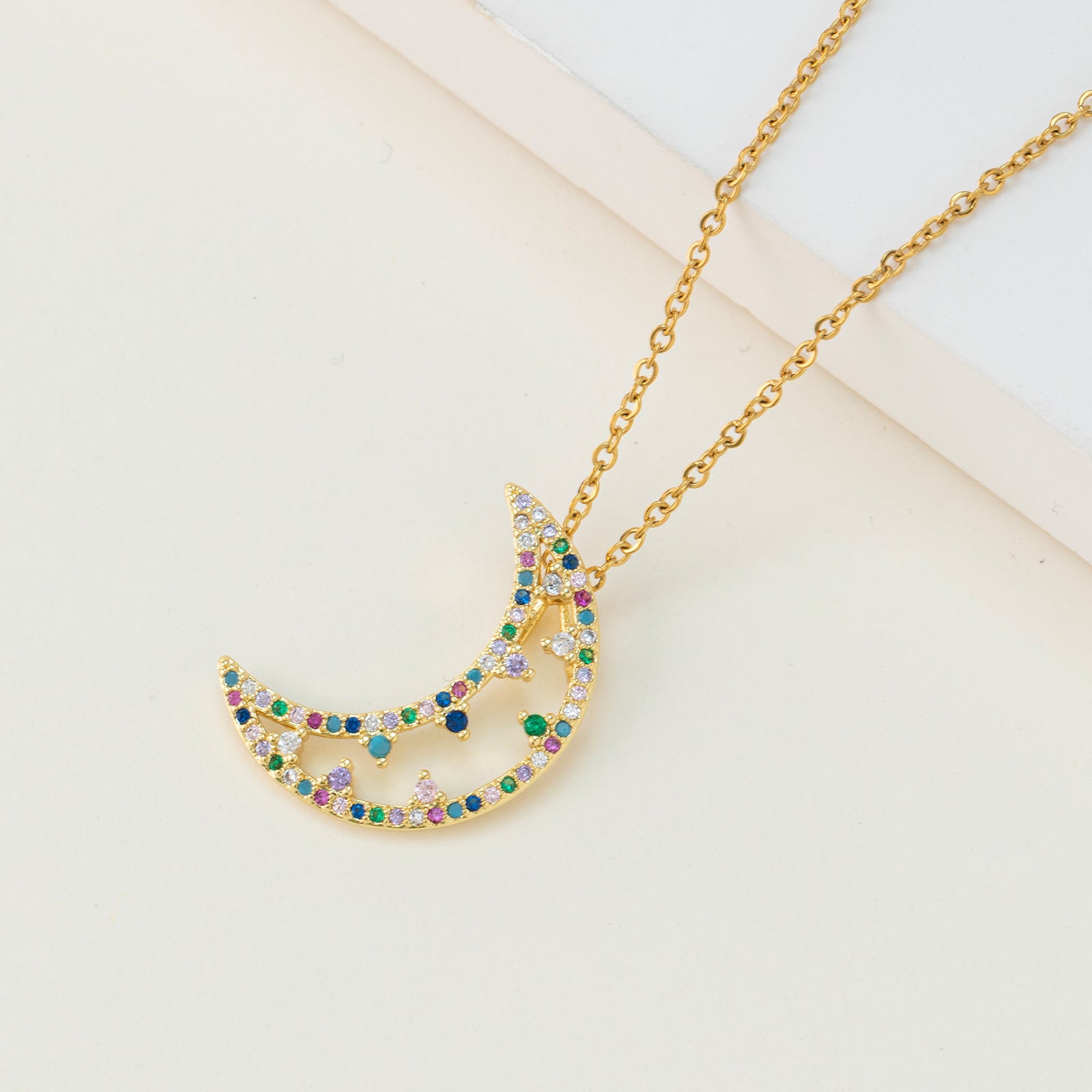 Wholesale diamond moon hollow light luxury clavicle necklace