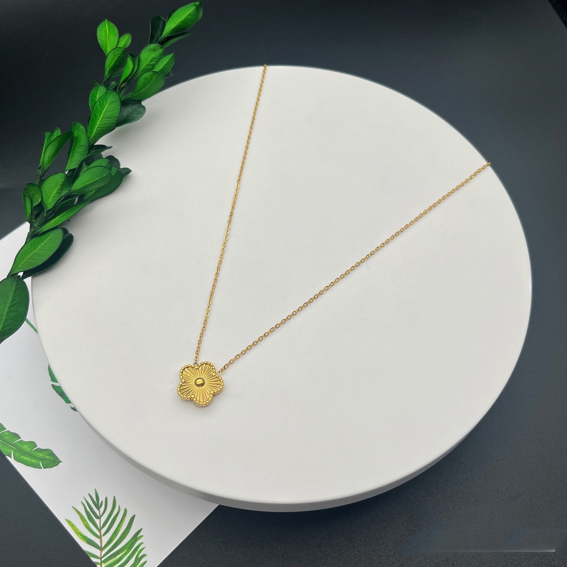 Wholesale Elegant Four-leaf Flower Clavicle Necklace Set ACC-NE-QiYun007