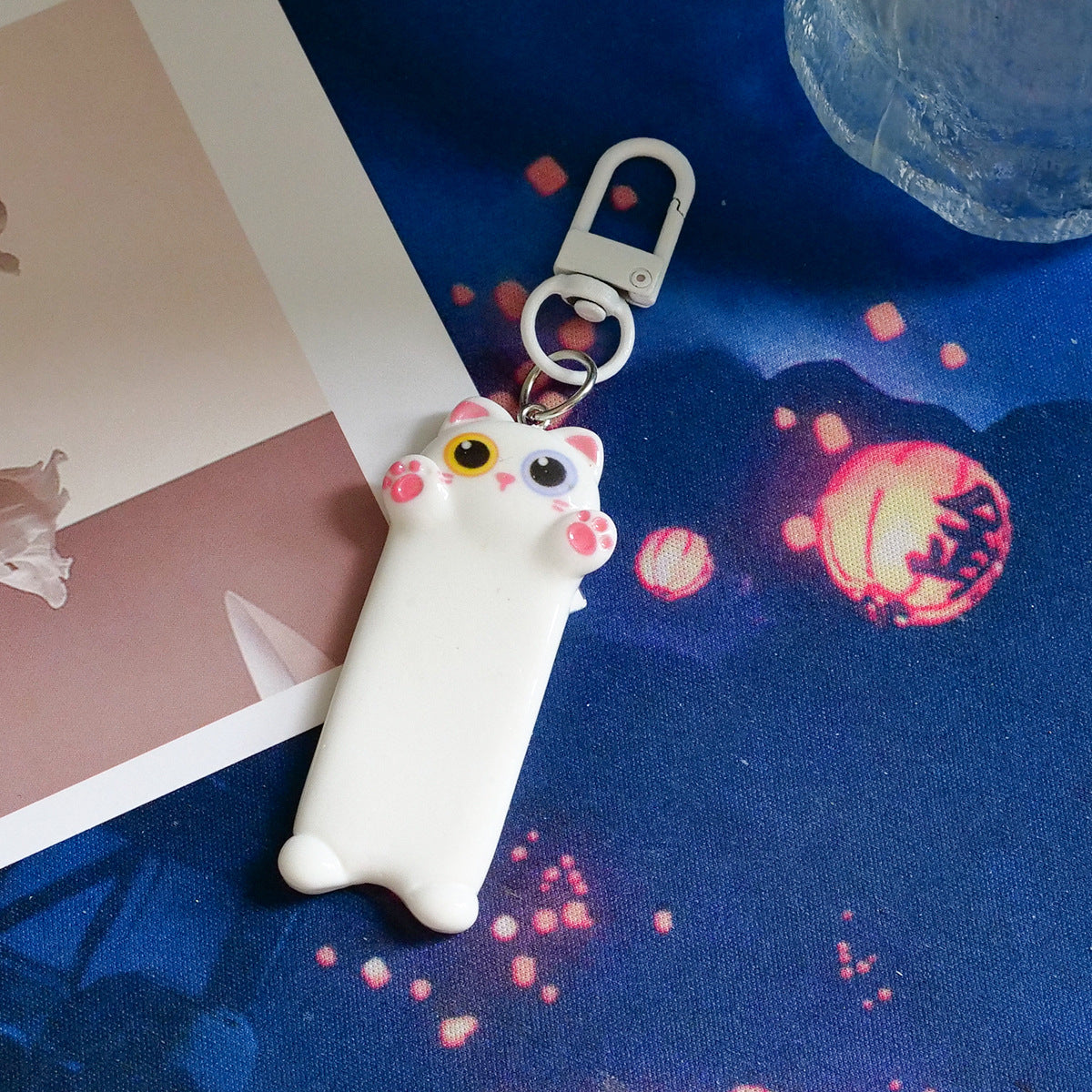Wholesale Plastic Cute Cat Keychain Cartoon Bag Charm for Everyday Use