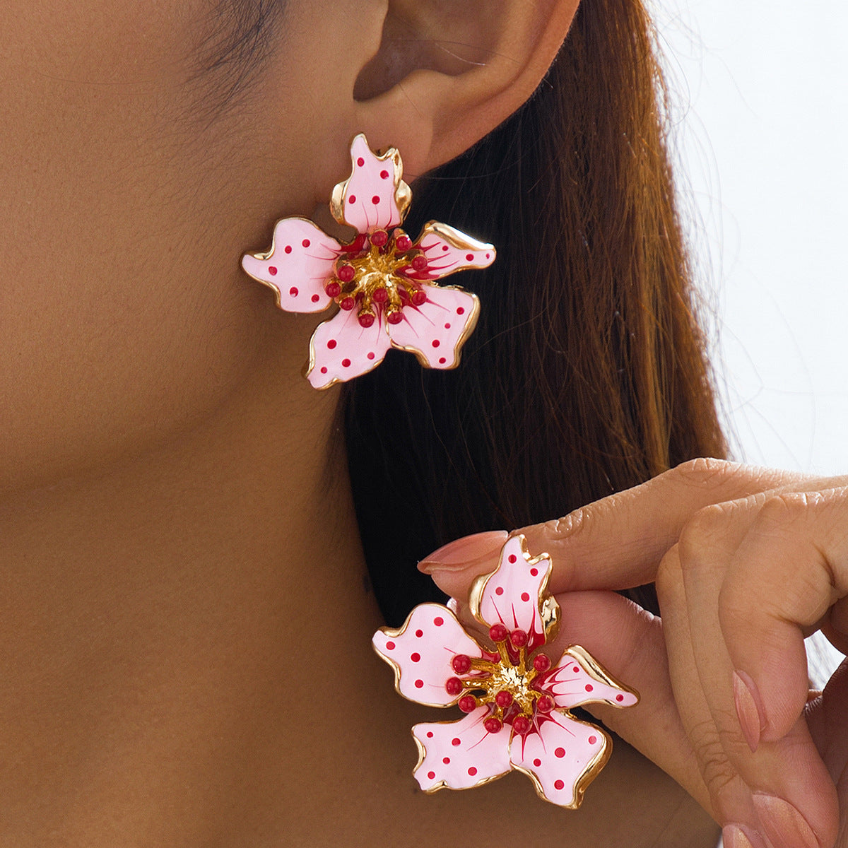 Wholesale Colorful Irregular Halo Drip Oil Flower Earrings - Chic Fashion Jewelry Accessory