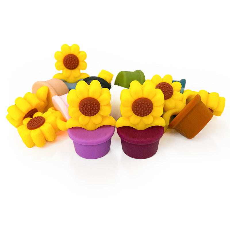 Wholesale of 10PCS Planter Sunflower Food Grade Silicone Beads ACC-BDS-WDX042