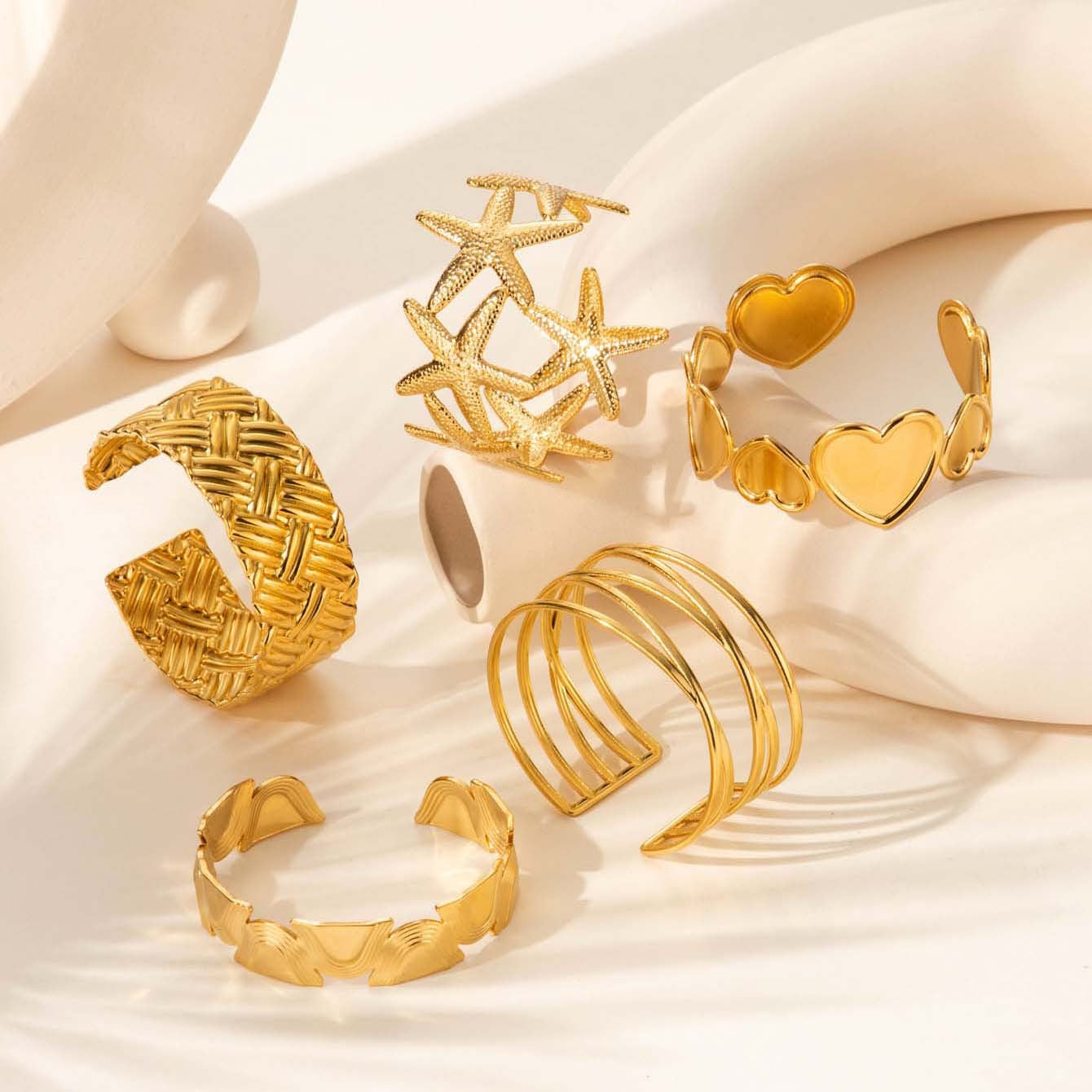 Wholesale   titanium starfish love line  opening adjustable bracelet