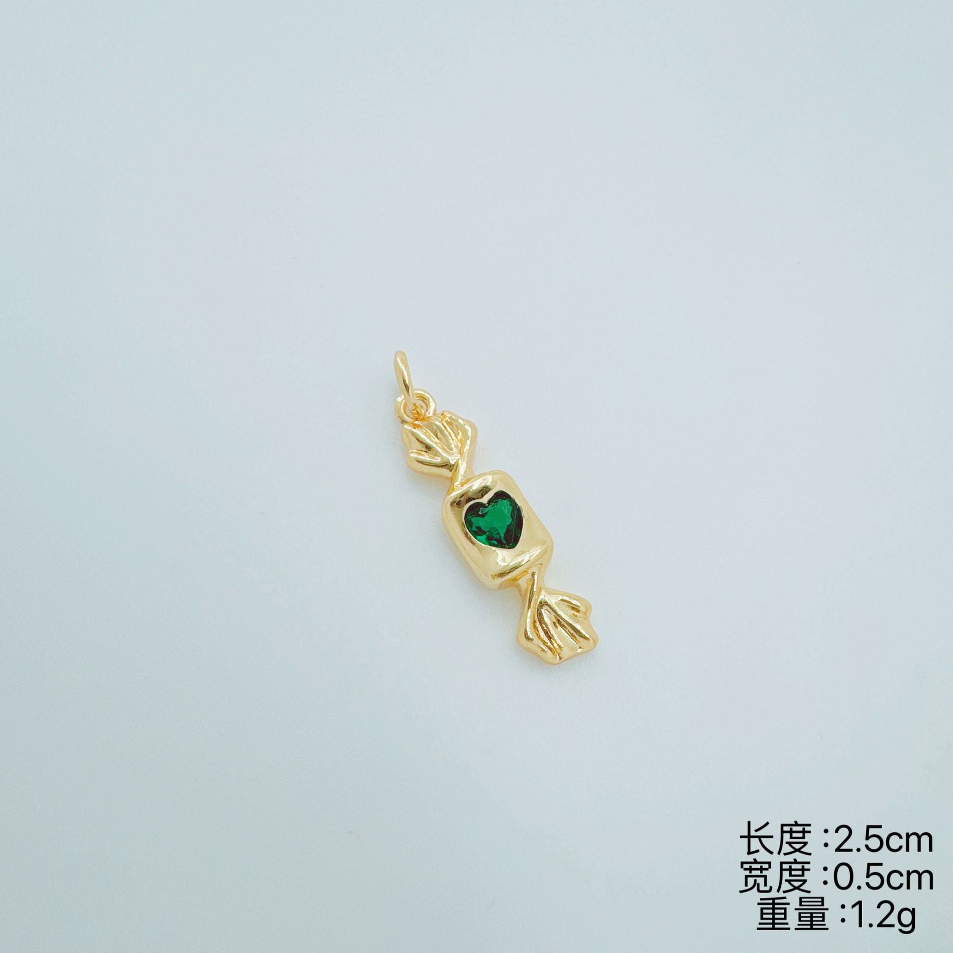 Wholesale Stylish Copper Electroplated Pendant Necklace for Resale