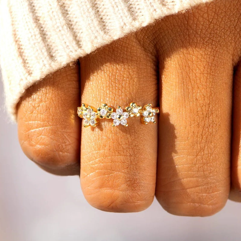 Wholesale Women' s Flower Ring Sweet Pastoral Design Everyday Wear Fashion Accessory