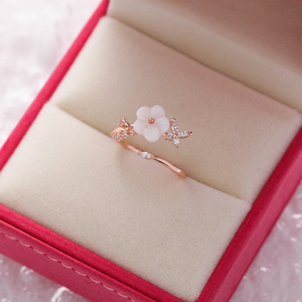 Wholesale  All-match Love Flower Opening Ring