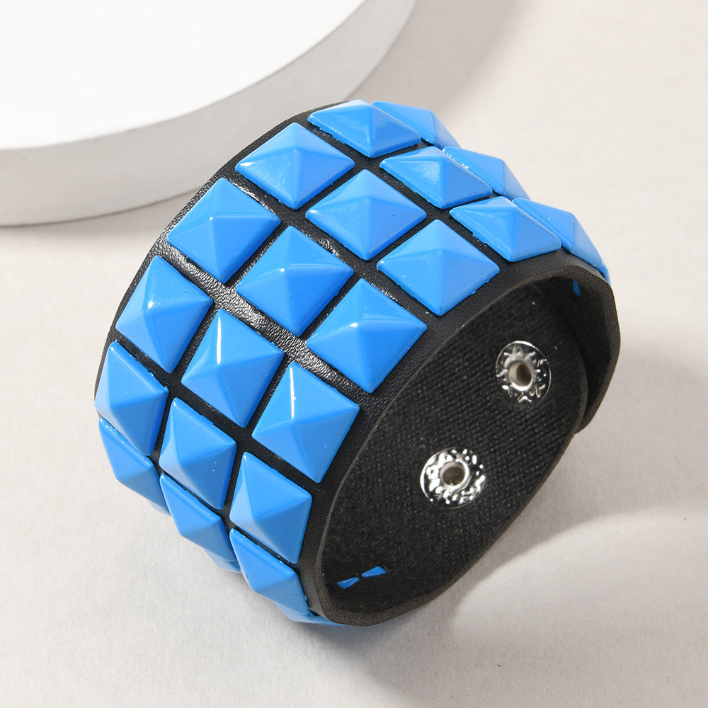 Wholesale Square Rivet Bracelet Men' s Personalized  Bracelet