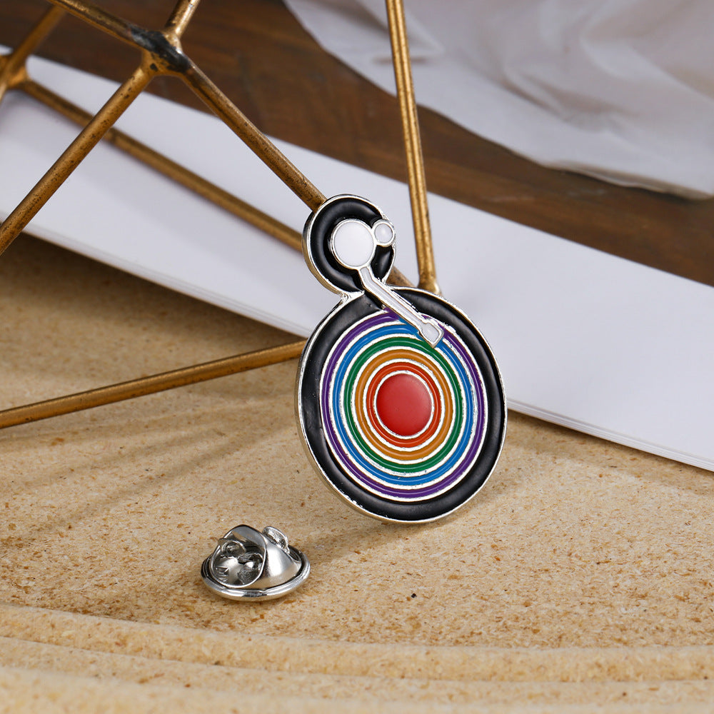 Wholesale  personality drop oil color retro music player modeling brooch