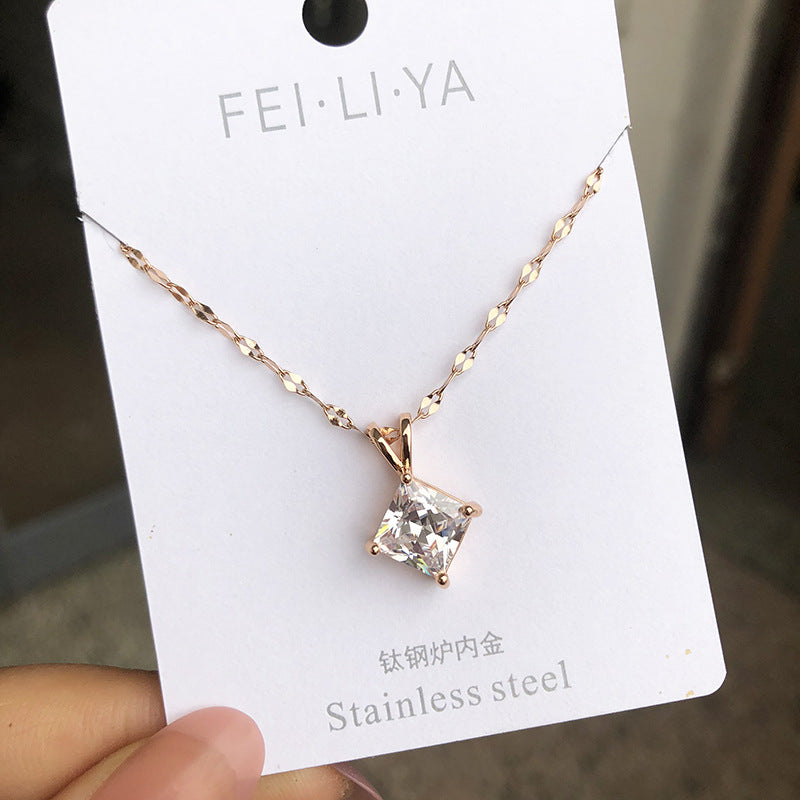 Wholesale Colorful Flower Lips Chain Titanium Steel Necklace 14k Gold Geometric Clavicle Chain Gold Choker Necklace ACC-NE-Ruon001