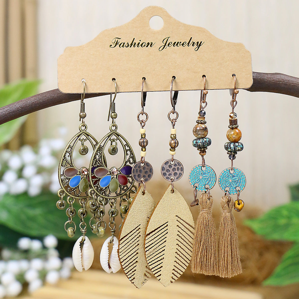 Wholesale Zinc Alloy Bohemian Hollow Tassel Drop Earrings - Fashion Accessory for Everyday Wear