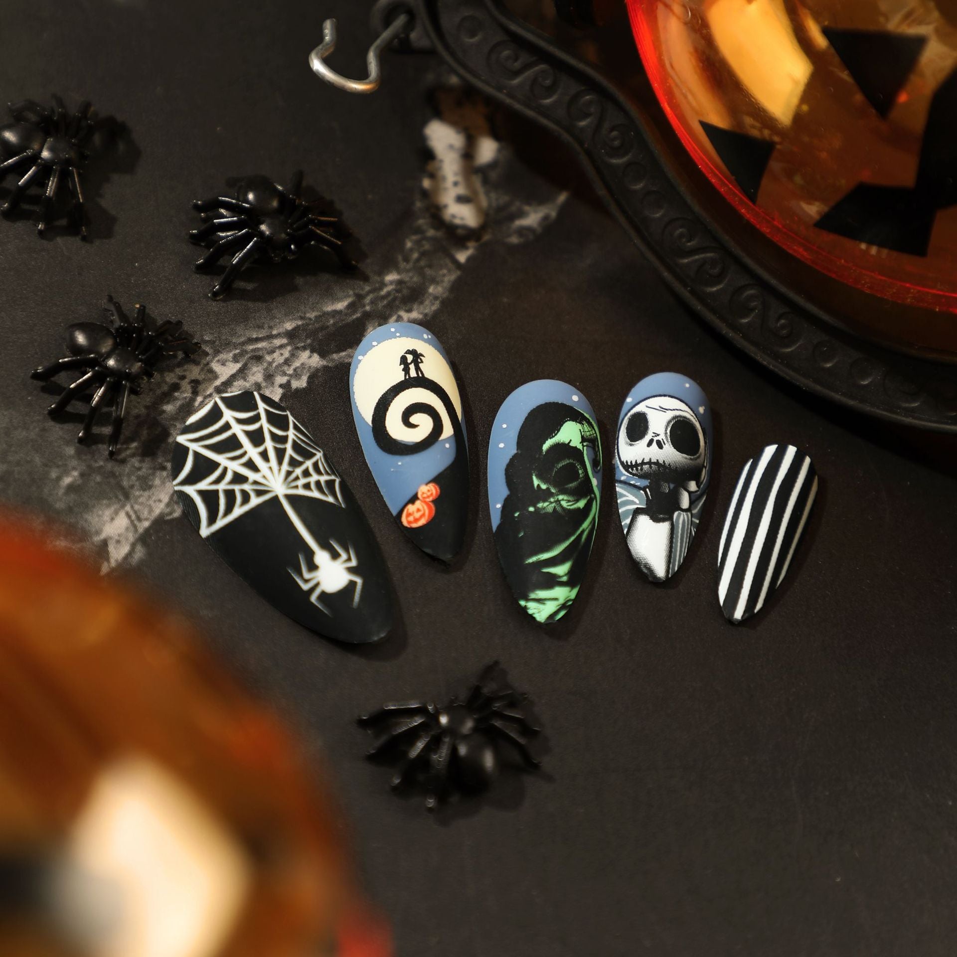 Wholesale 24 Pieces/box Halloween Pumpkin Spider Press-on Nails Kits Nail Stickers ACC-NS-LeFan063