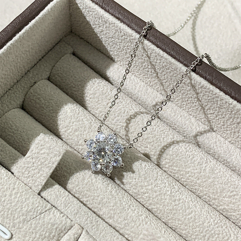Wholesale Sunflower diamond pendant necklace