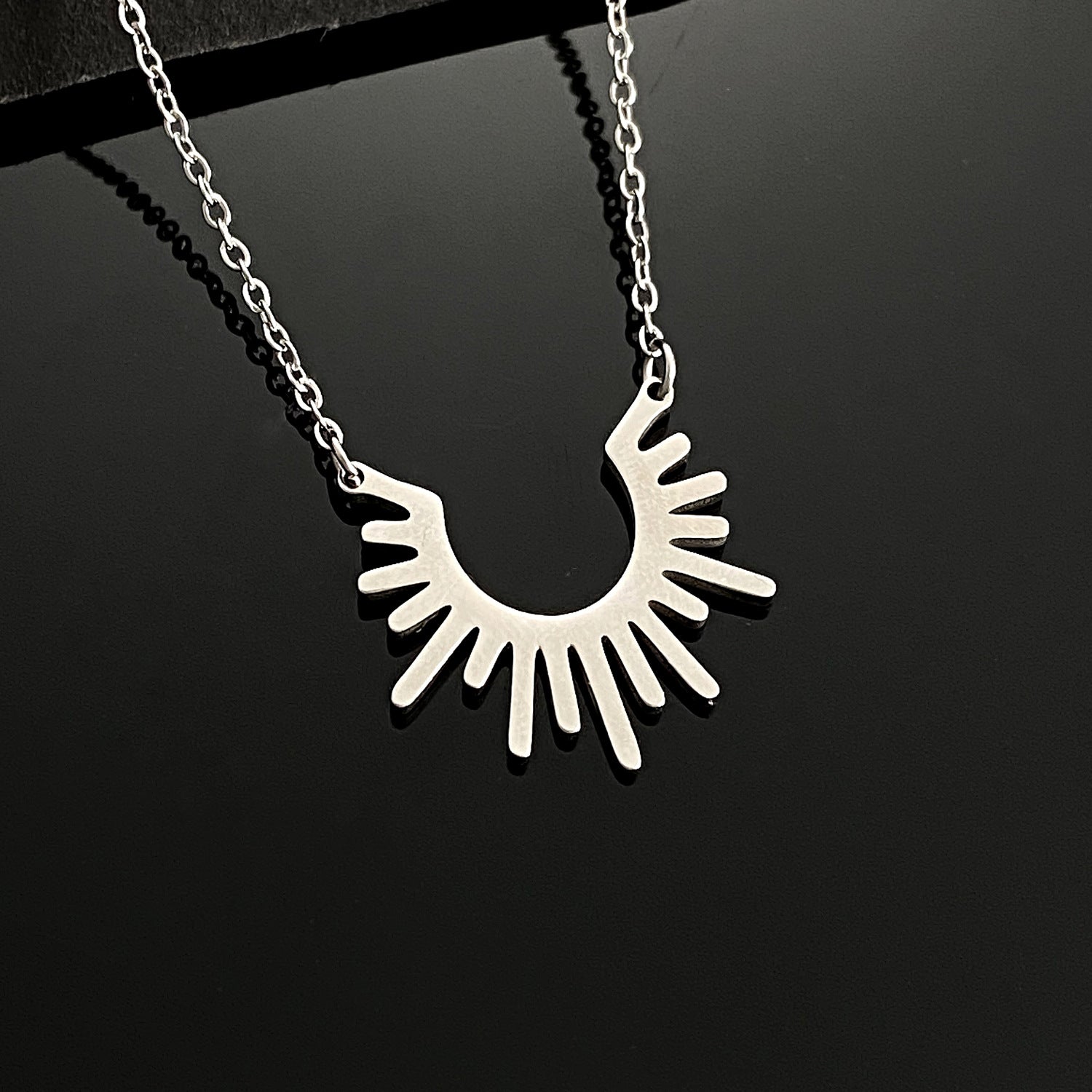 Wholesale  Sunflower Pendant Necklace