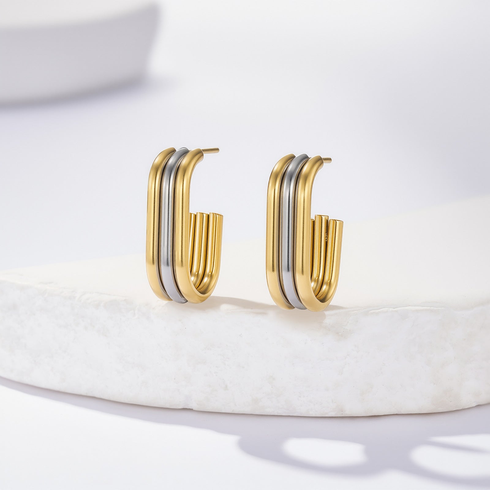 Stainless steel women's vintage gold-plated earrings