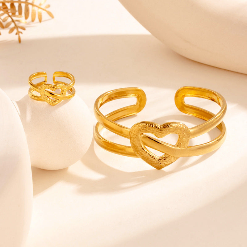 Wholesale Titanium steel open heart  hydraulic metal rings bracelet