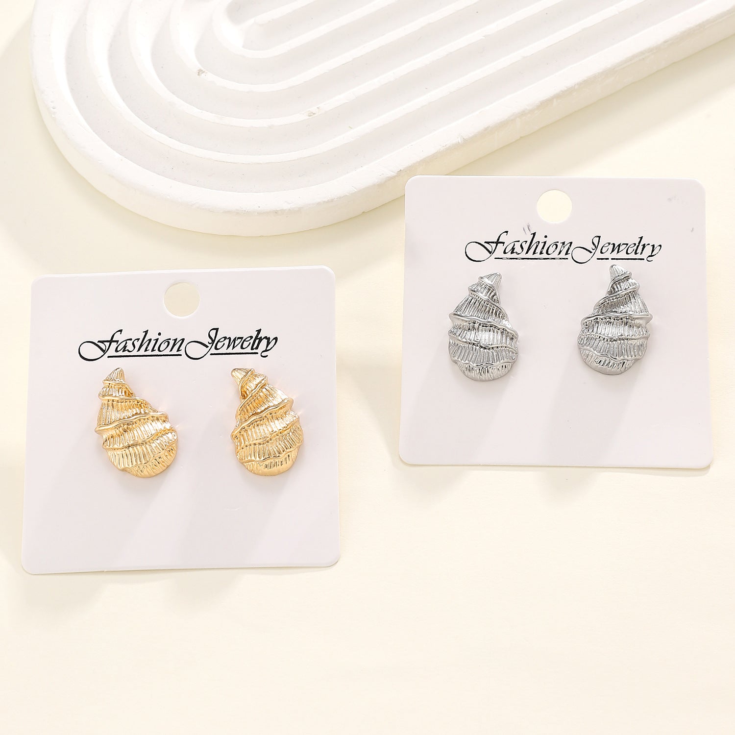 Wholesale alloy simple personality earrings