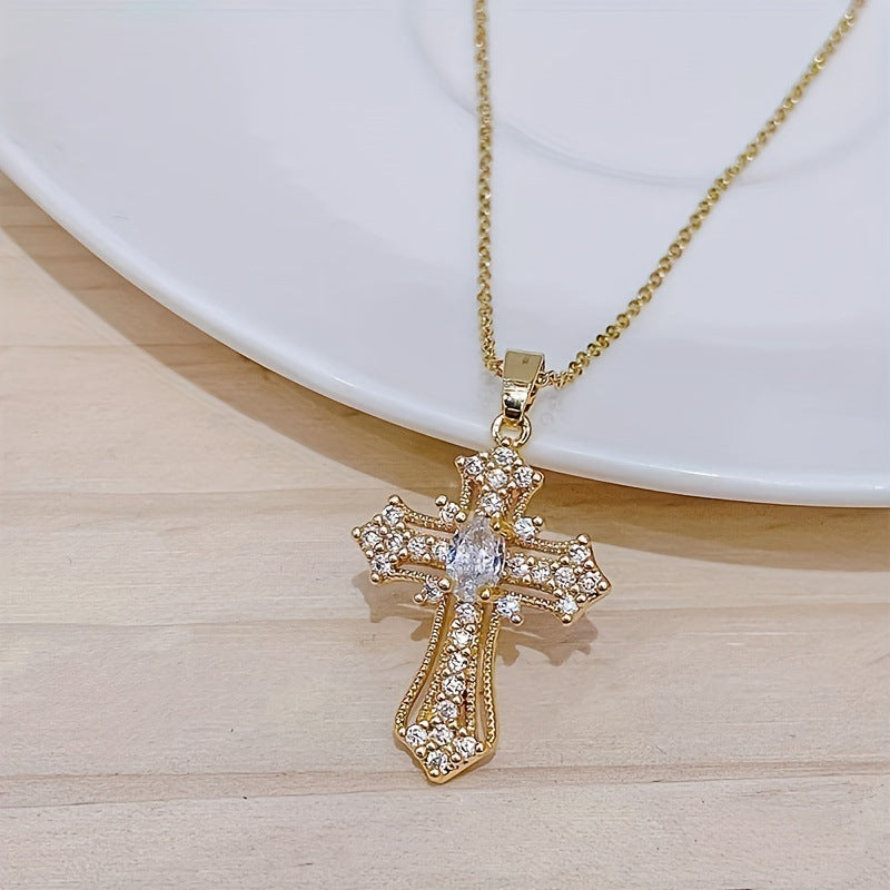 Wholesale  Retro Cross Necklace Personalized Pendant Zircon Necklace