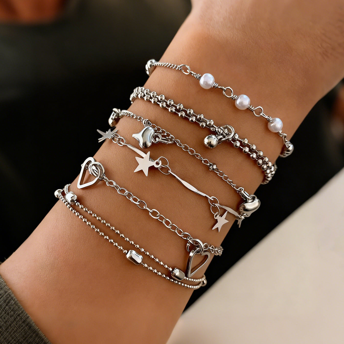 Wholesale 6-Piece Heart and Star Stacked Bracelets Set,  Stylish Jewelry Accessory for Women Boutique Resale