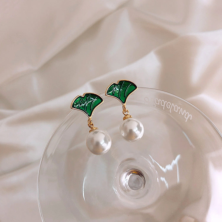 Wholesale S925 silver needle  green leaf pearl earrings