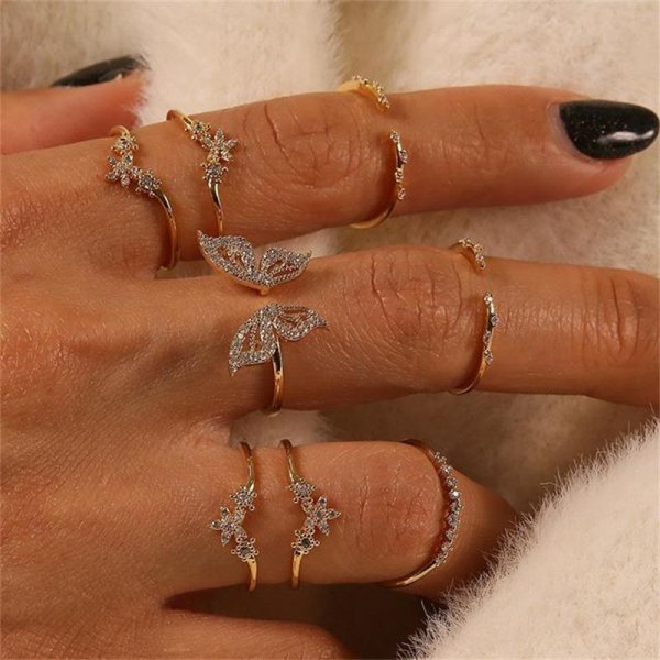 Wholesale 12-piece set creative Baroque retro jelly color ring