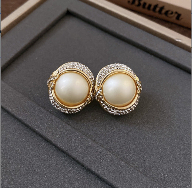 Wholesale French Vintage Camellia Flower Earrings Alloy Electroplated Jewelry Accessory