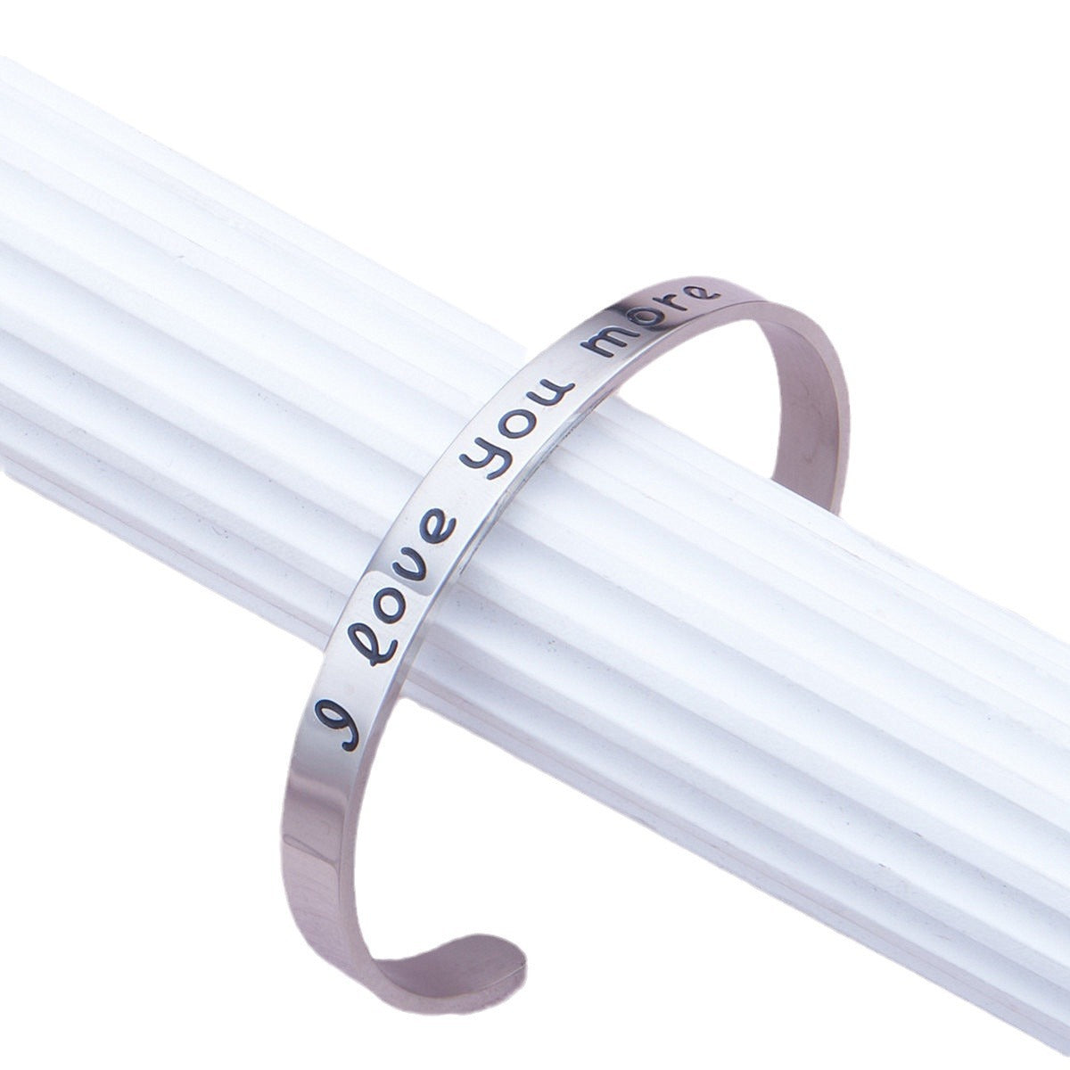 Bracciale regolabile a forma di C regolabile con lettera in acciaio inossidabile all'ingrosso