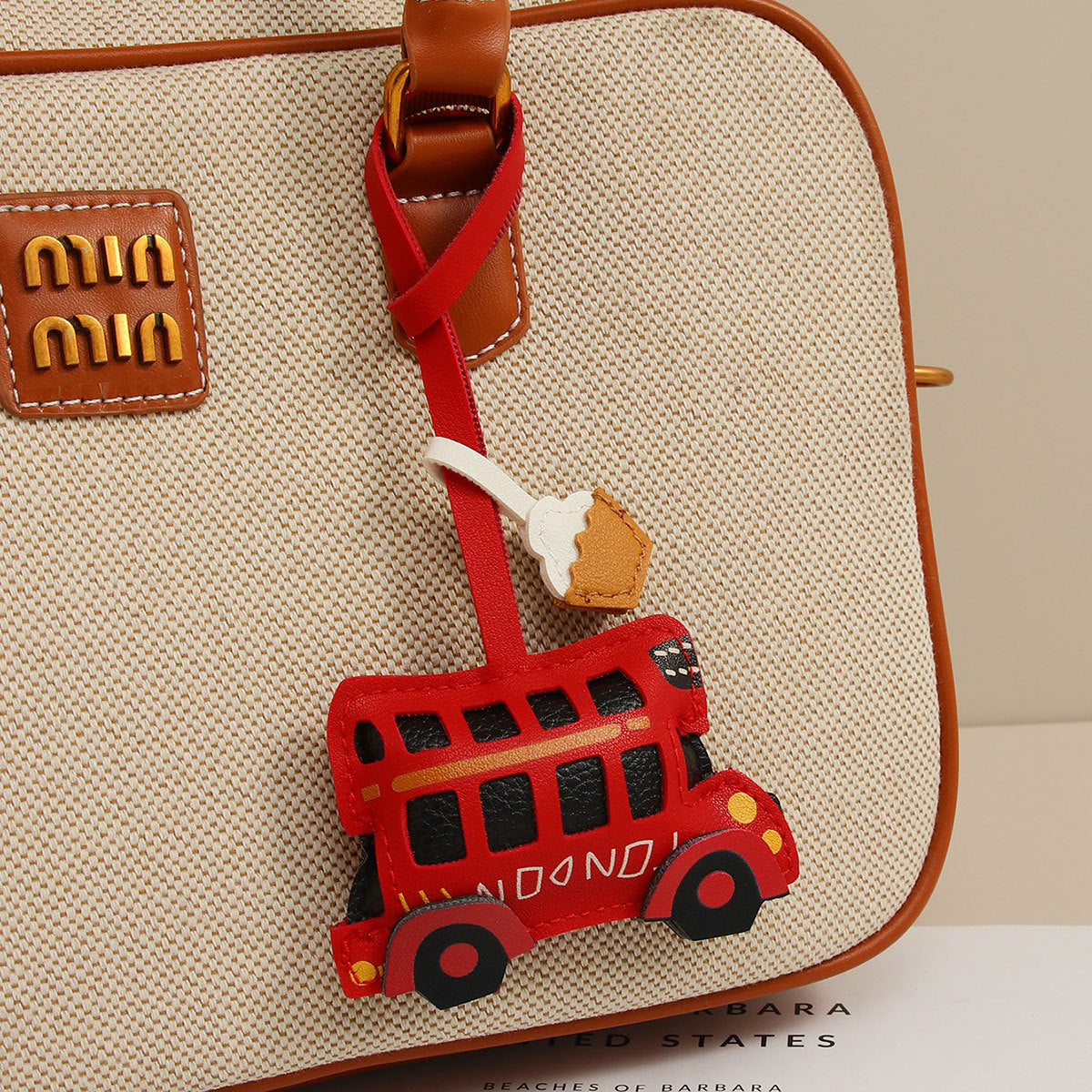 Wholesale PU leather London bus-shaped coffee cup bag charm