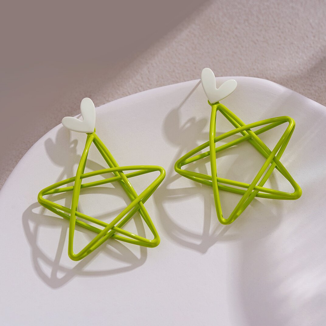 Wholesale Versatile Summer Fresh Green Floral Stud Earrings