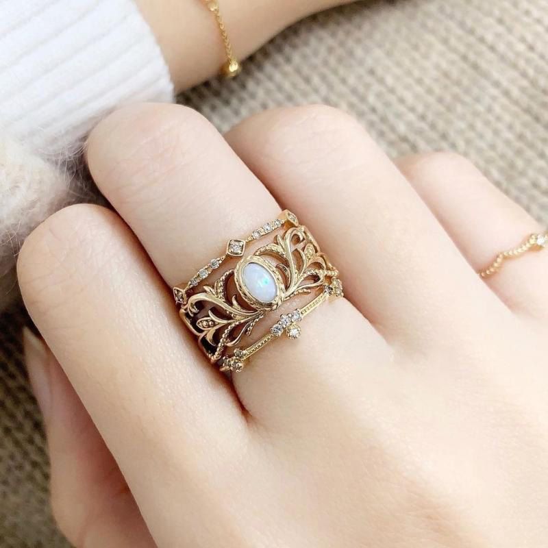 Wholesale inlaid three-dimensional hollow vine pattern open ring