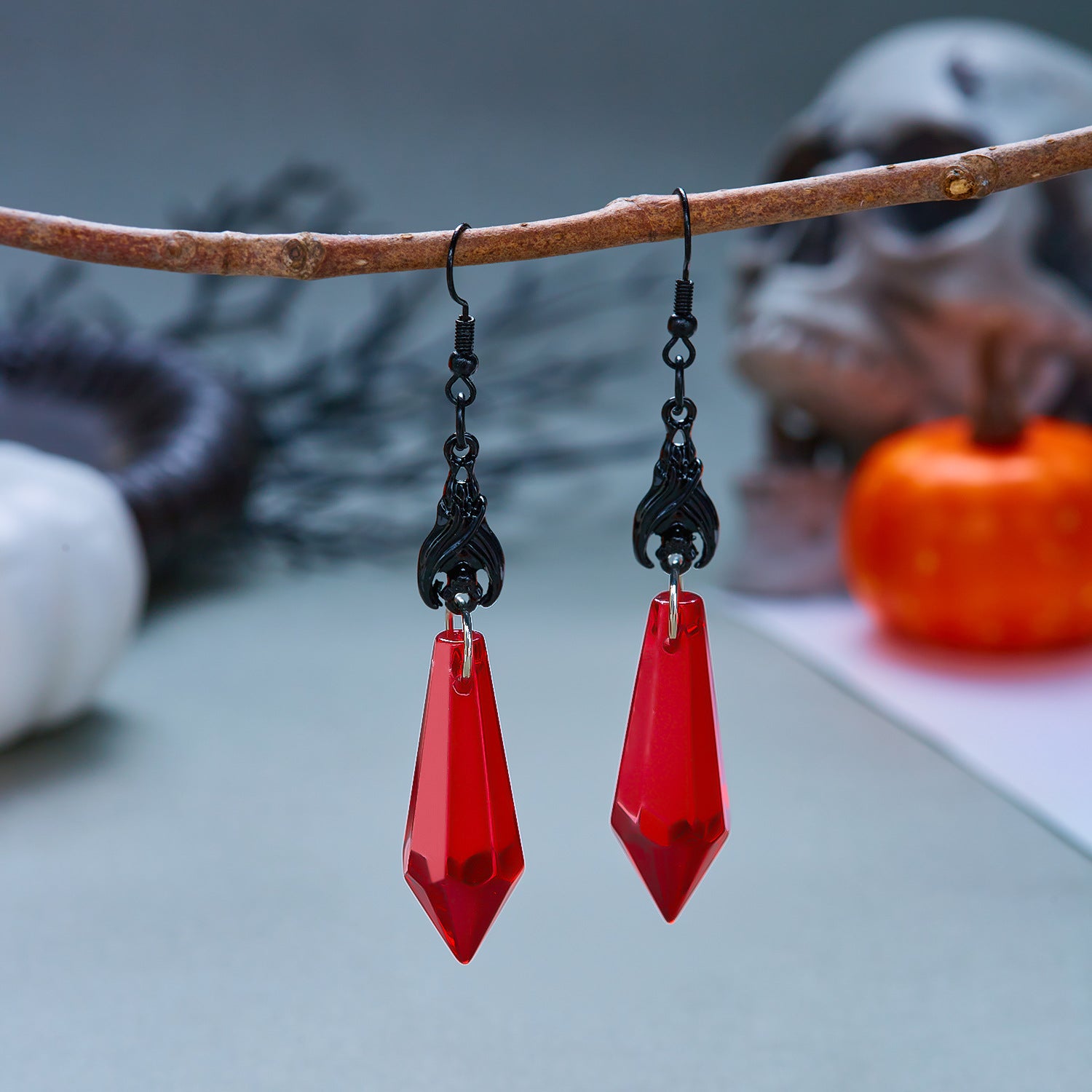 Wholesale Gothic Vampire Bat Earrings Red Black Crystal  Party Fashion Accessory