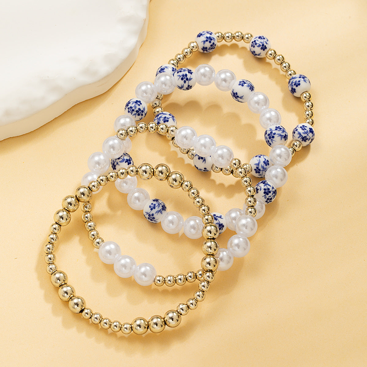 Wholesale  blue and white ceramic pearl beaded bracelet