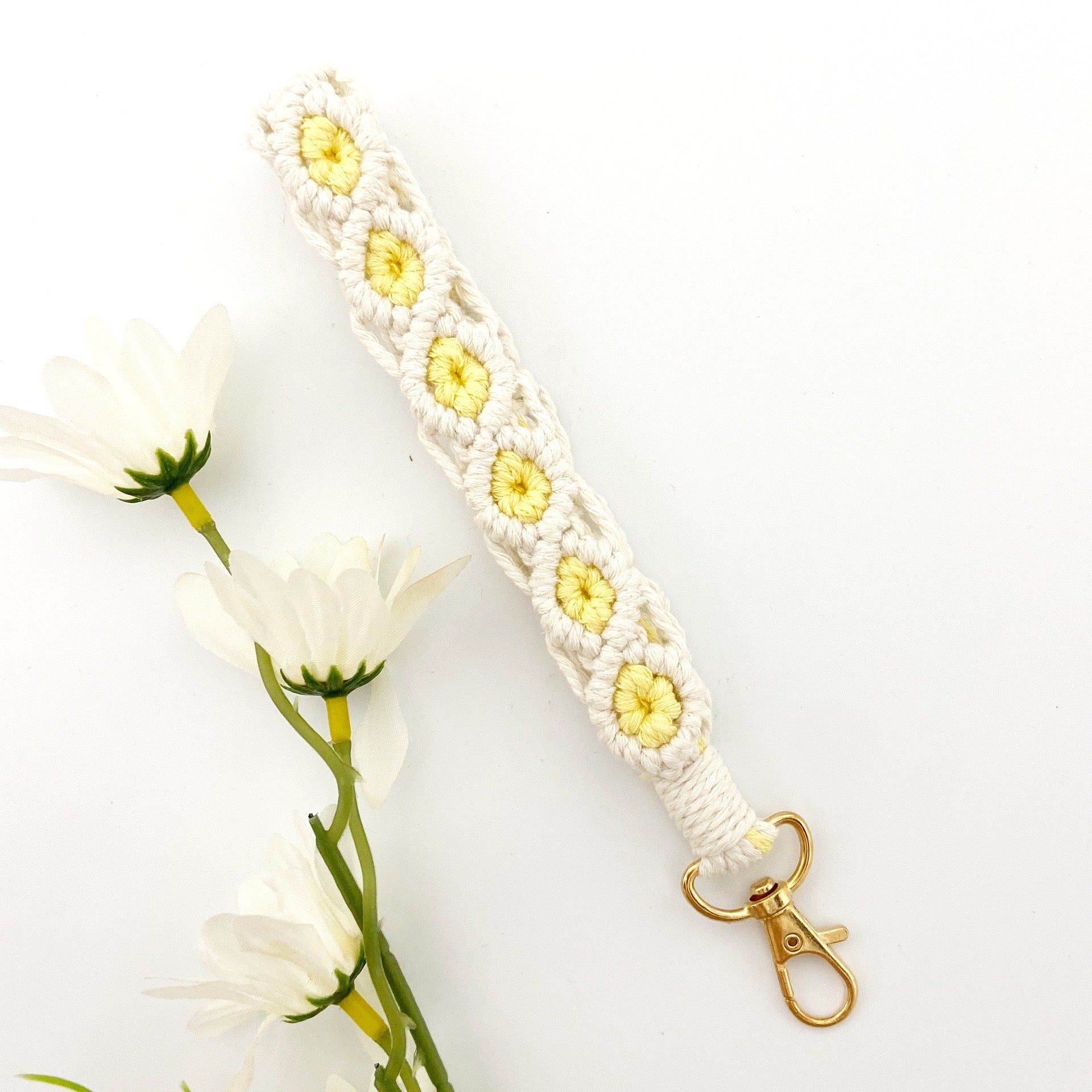 Wholesale Flower Rose Hand-woven Keychains Lanyard Keychain ACC-KC-Huaien003