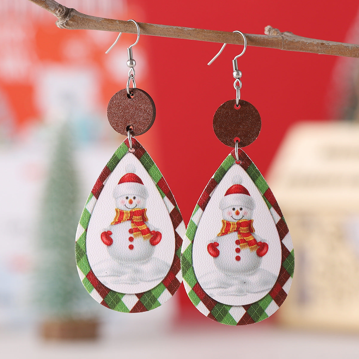 Wholesale Christmas Plaid Elk Snowman Water Drop ing Pendant Earrings