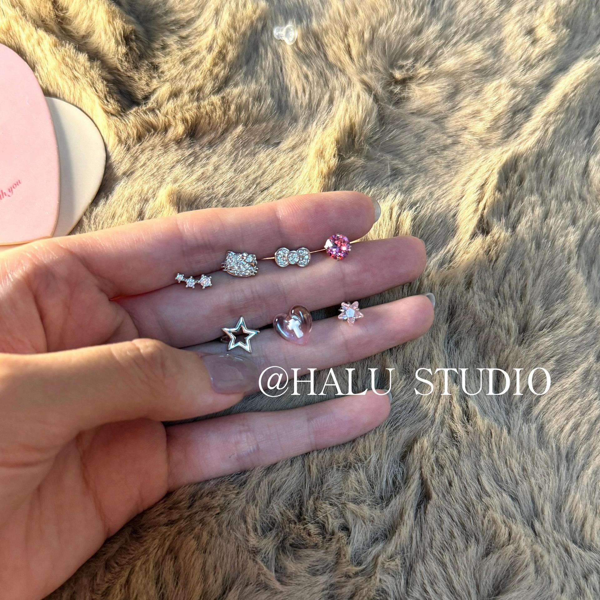 Wholesale Titanium Steel diamond stars earrings