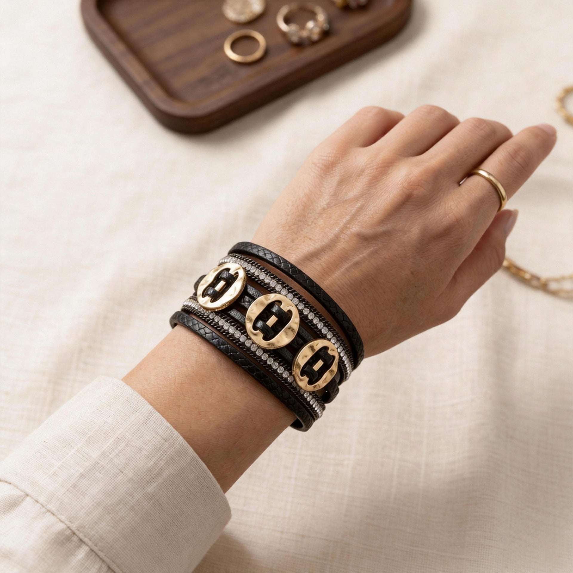Wholesale Women S Multi Layer PU Leather Bracelet With Gold Plated Buttons And Rhinestones Magnetic Clasp Fashion Jewelry Accessory For Everyday Wear